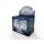 Seitlich geneigte Frontansicht des Yu-Gi-Oh! Structure Deck Displays „Blue-Eyes White Destiny“ (Deutsch), mit zwei Deckboxen und dramatischer blau-violetter Gestaltung.