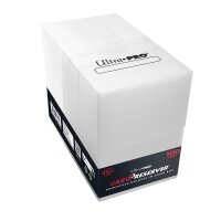 Schr&auml;g-oberseitige Ansicht der geschlossenen Ultra Pro Card Preserver Box mit Ultra Pro Logo auf dem Deckel.
