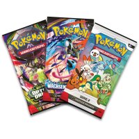 Drei Boosterpacks der Pok&eacute;mon Erste Partner Illustrations-Kollektion Serie 2 nebeneinander.