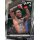 Topps Chrome UFC Rookie-Karte eines jubelnden Kämpfers im silbernen Refractor-Design.