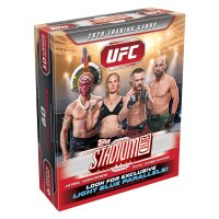 Topps UFC Stadium Club 2026 Value Box mit 60 Karten und exklusiven Light Blue Parallels.